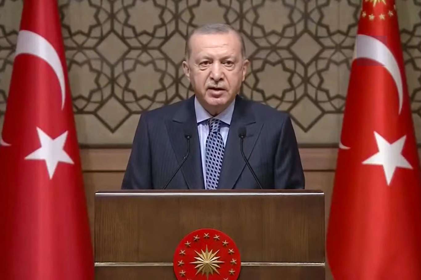 Cumhurbaşkanı Erdoğan: "Sosyal medya şirketlerinin baskılarına boyun eğmeyeceğiz"